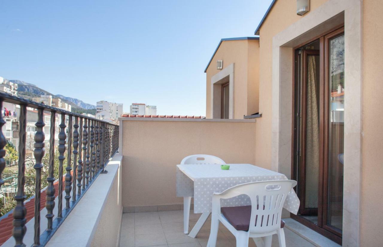 Apartments Kate Макарска Екстериор снимка