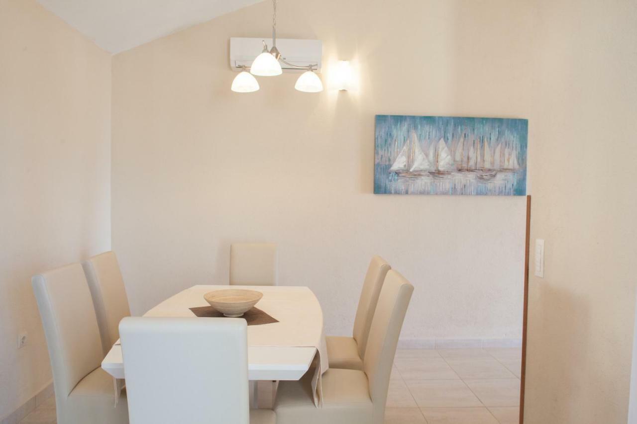 Apartments Kate Макарска Екстериор снимка